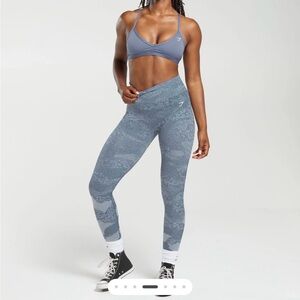 Gymshark Adapt Camo Seamless Leggings Size Small Lava/River Stone Out of Stock